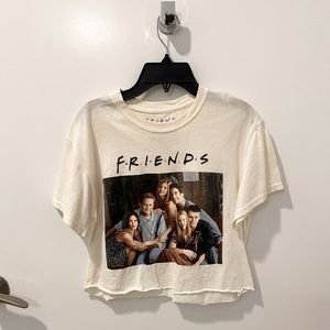 Friends cropped tee
